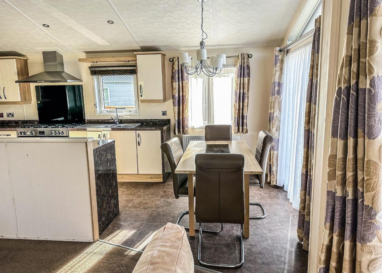 Colliery Lane Lodges Linton  Экстерьер фото